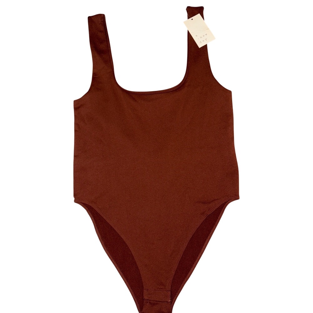 NEW A New Day Womens Brown Scoop Neck Bodysuit High Cut Stretch Basic, Size M